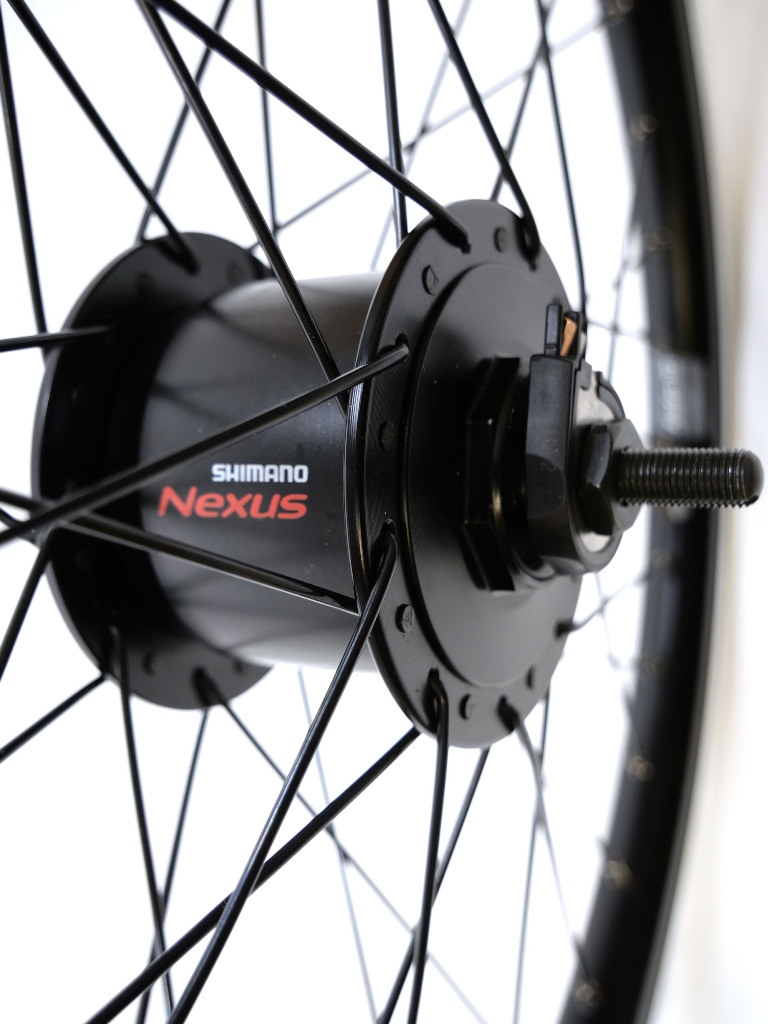 20-Zoll mit Nabendynamo Laufrad von Shimano